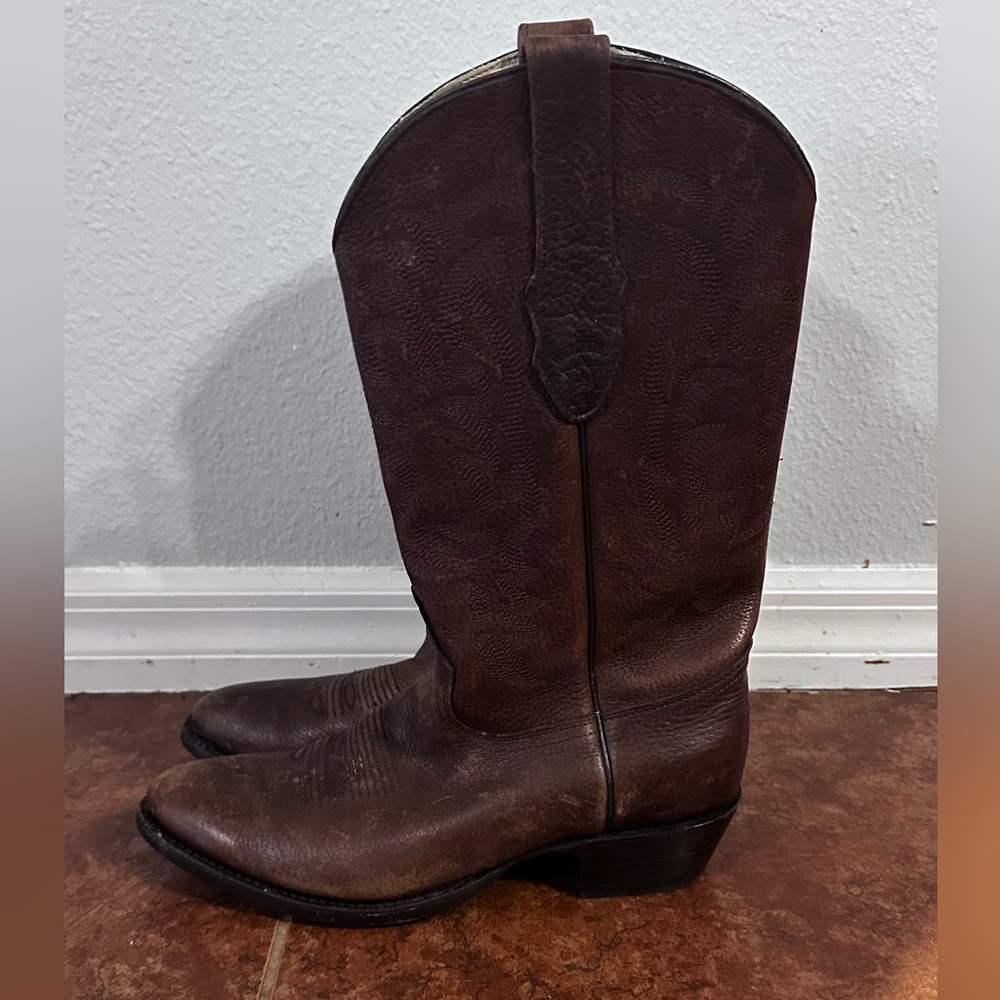 Los Altos woman’s size 9 cowboy boots